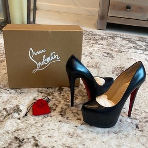 Christian Louboutin Daffodile pumps